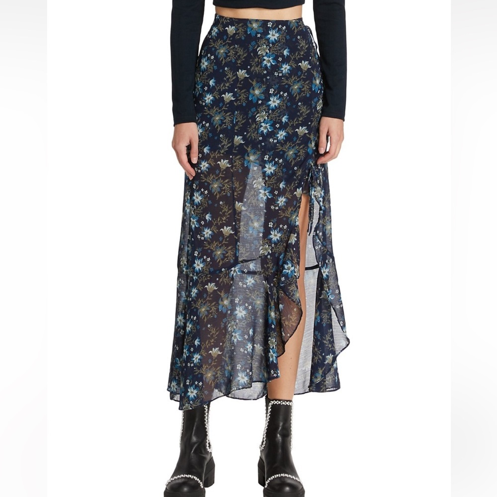 Free People
Asymmetric Floral Midi-Skirt